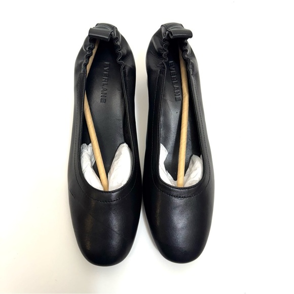 Everlane Black Italian Leather Day Heel in Size 7 - Picture 6 of 11